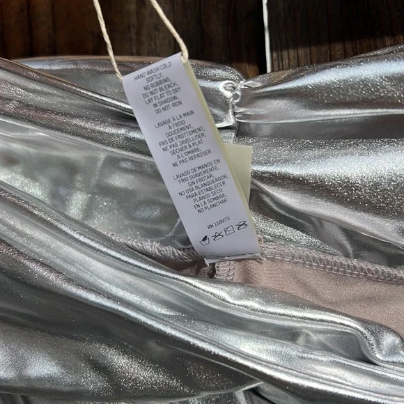 SKIMS METALLIC SWIM SARONG MINI SKIRT - Picture 5 of 15